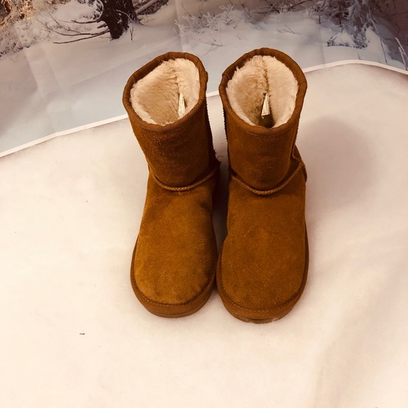 Koolaburra - Picture 3 of 8